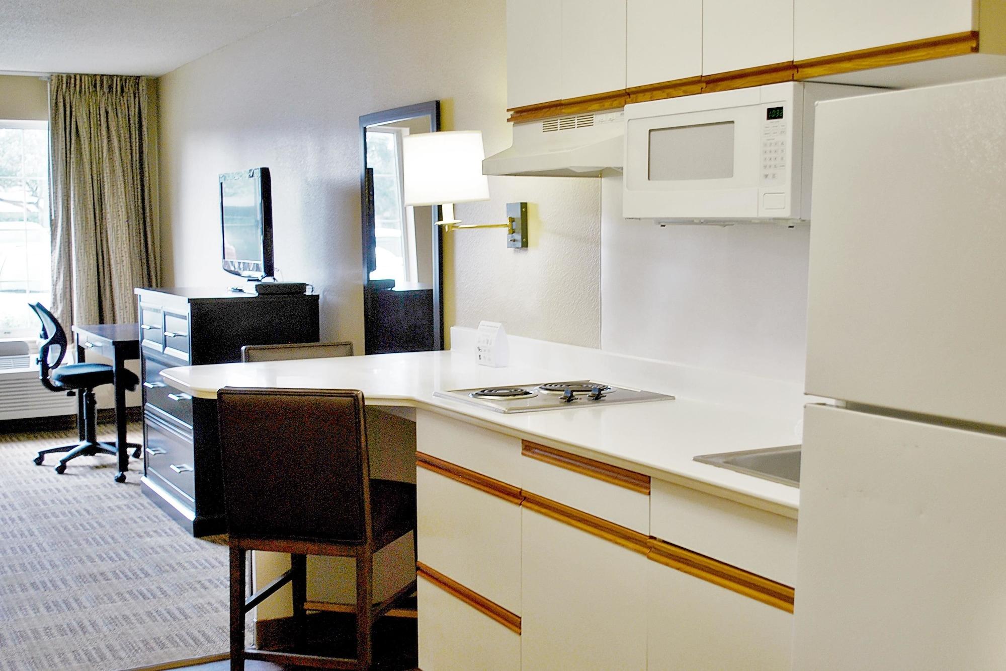 Extended Stay America Suites - Los Angeles - Torrance - Del Amo Circle Exterior photo