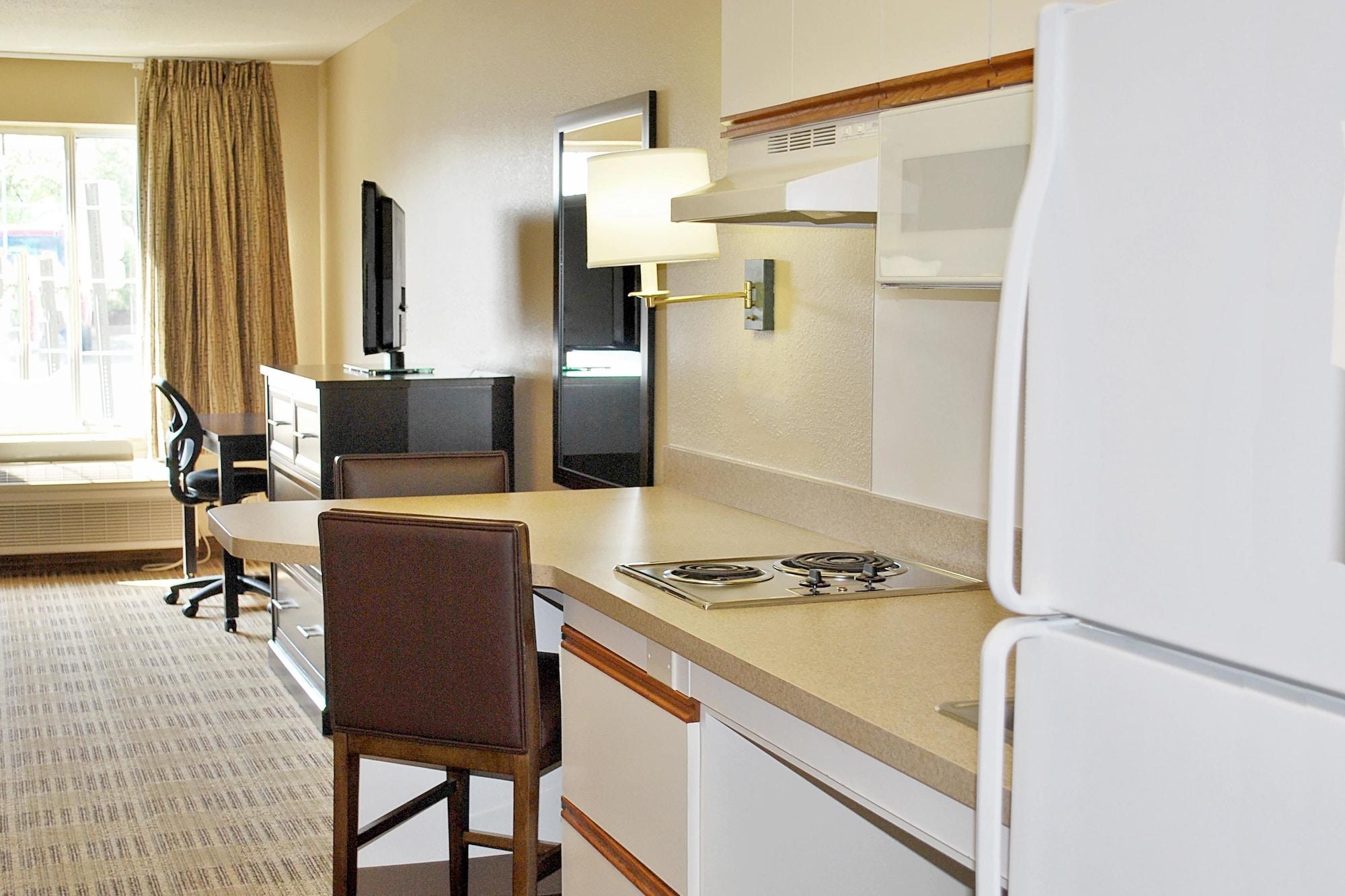Extended Stay America Suites - Los Angeles - Torrance - Del Amo Circle Exterior photo